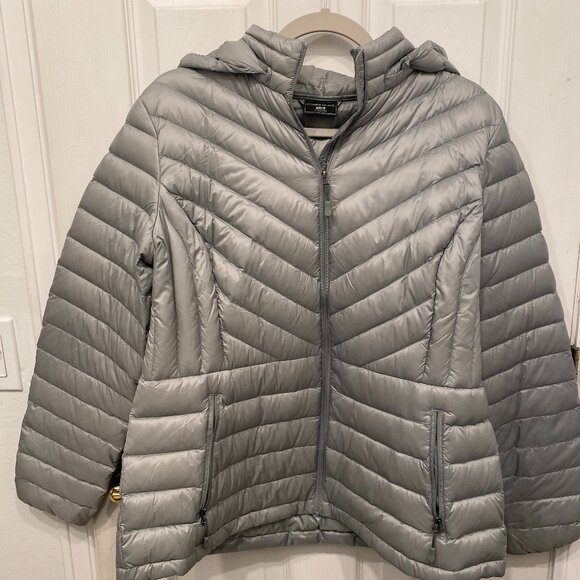 32 Degrees Jackets & Blazers - 32 Degrees Puffer Light Gray Women's Jacket Size Large